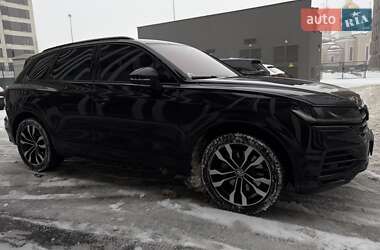 Внедорожник / Кроссовер Volkswagen Touareg 2020 в Киеве