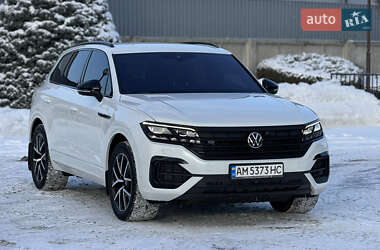 Внедорожник / Кроссовер Volkswagen Touareg 2022 в Киеве