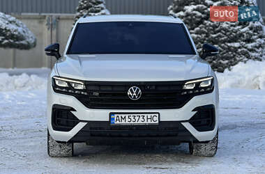 Внедорожник / Кроссовер Volkswagen Touareg 2022 в Киеве