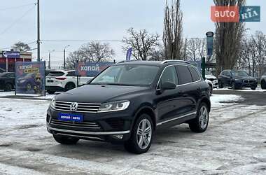 Позашляховик / Кросовер Volkswagen Touareg 2014 в Одесі