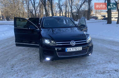 Позашляховик / Кросовер Volkswagen Touareg 2013 в Чернігові