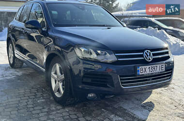 Внедорожник / Кроссовер Volkswagen Touareg 2013 в Староконстантинове