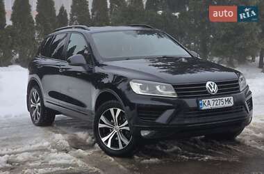 Внедорожник / Кроссовер Volkswagen Touareg 2015 в Тернополе