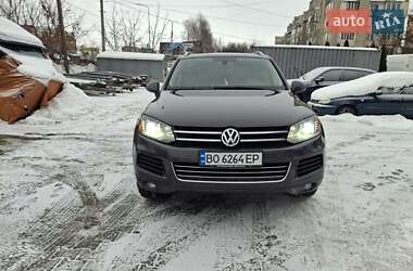 Внедорожник / Кроссовер Volkswagen Touareg 2012 в Тернополе