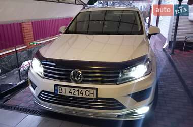 Позашляховик / Кросовер Volkswagen Touareg 2017 в Кобеляках