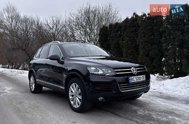Позашляховик / Кросовер Volkswagen Touareg 2013 в Львові