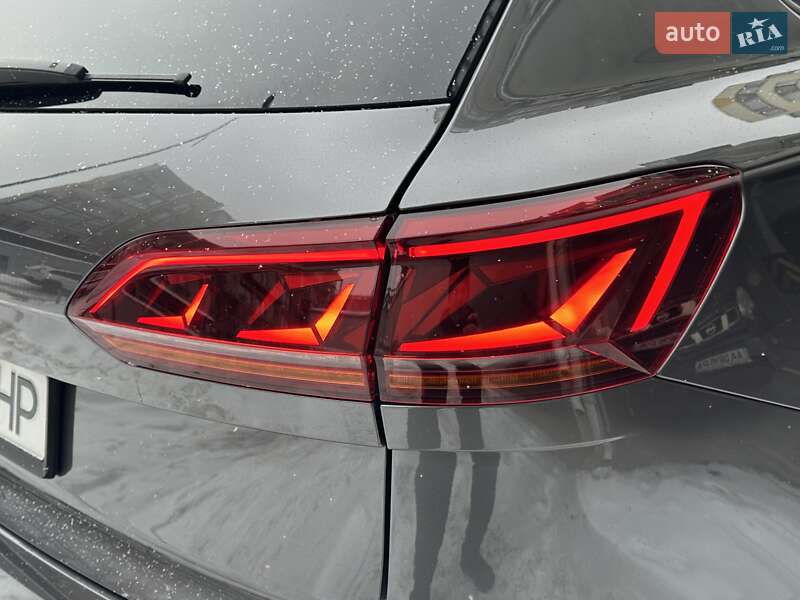 Внедорожник / Кроссовер Volkswagen Touareg 2023 в Киеве фото 37 Внедорожник / Кроссовер Volkswagen Touareg 2023 в Киеве