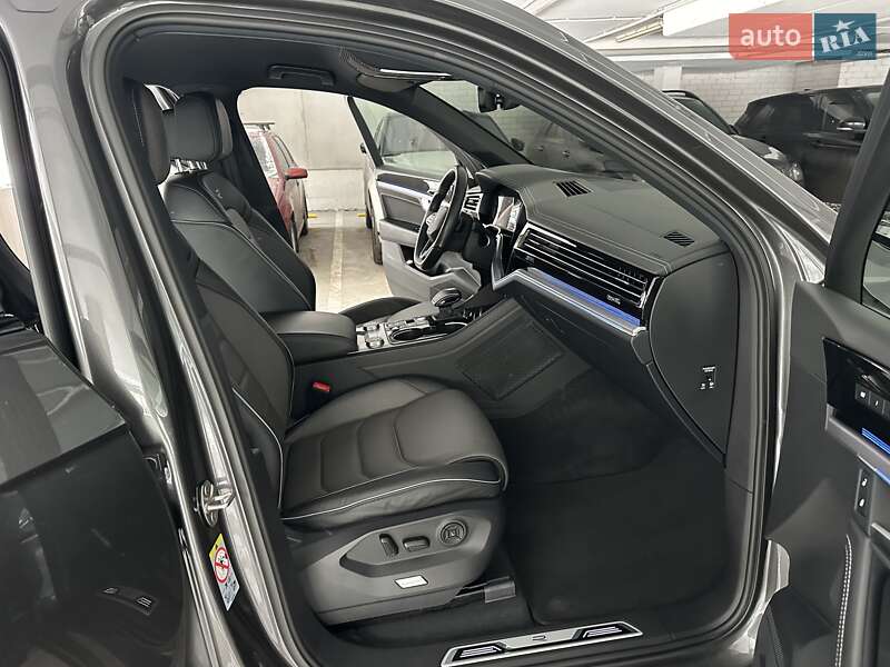 Внедорожник / Кроссовер Volkswagen Touareg 2023 в Киеве фото 46 Внедорожник / Кроссовер Volkswagen Touareg 2023 в Киеве
