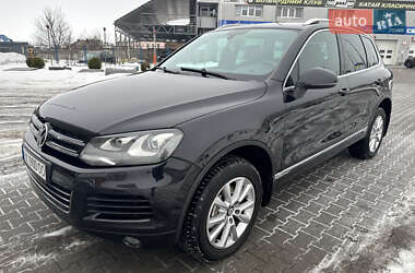 Внедорожник / Кроссовер Volkswagen Touareg 2010 в Хмельницком