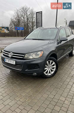 Внедорожник / Кроссовер Volkswagen Touareg 2012 в Ивано-Франковске