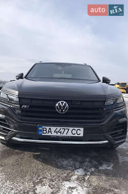 Внедорожник / Кроссовер Volkswagen Touareg 2020 в Александрие