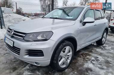 Позашляховик / Кросовер Volkswagen Touareg 2012 в Рівному