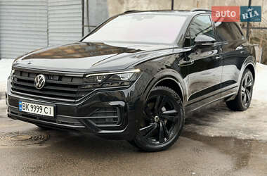 Позашляховик / Кросовер Volkswagen Touareg 2023 в Києві