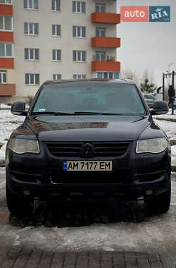 Позашляховик / Кросовер Volkswagen Touareg 2007 в Києві