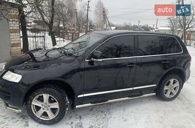 Внедорожник / Кроссовер Volkswagen Touareg 2005 в Нововолынске