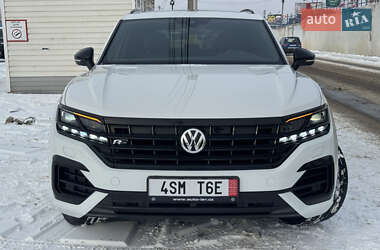 Внедорожник / Кроссовер Volkswagen Touareg 2020 в Черновцах