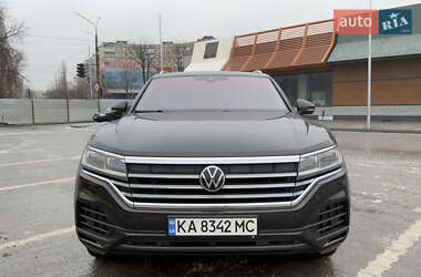 Позашляховик / Кросовер Volkswagen Touareg 2023 в Кривому Розі