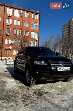 Позашляховик / Кросовер Volkswagen Touareg 2006 в Харкові