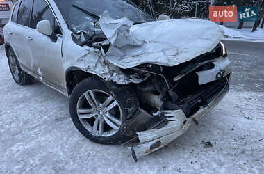Позашляховик / Кросовер Volkswagen Touareg 2013 в Камені-Каширському