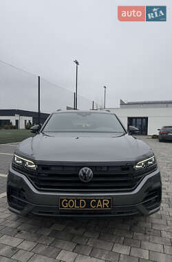 Внедорожник / Кроссовер Volkswagen Touareg 2019 в Мукачево