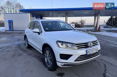 Позашляховик / Кросовер Volkswagen Touareg 2015 в Павлограді