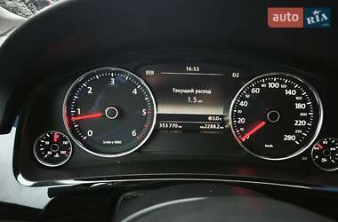 Внедорожник / Кроссовер Volkswagen Touareg 2013 в Киеве