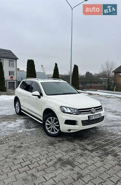 Позашляховик / Кросовер Volkswagen Touareg 2010 в Вінниці