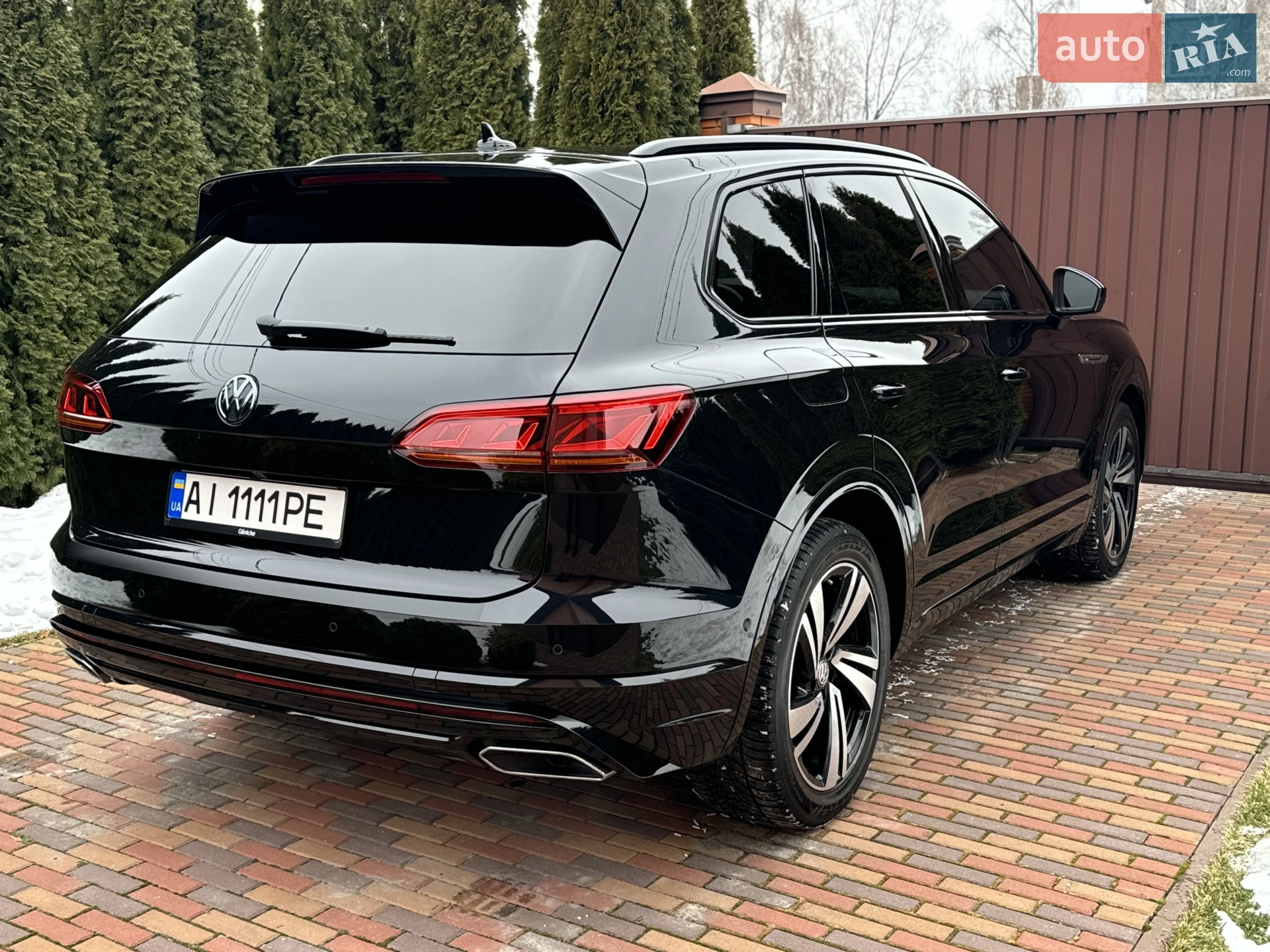 2019 Volkswagen Touareg - мініатюра 12