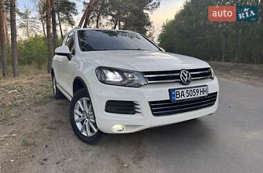 Внедорожник / Кроссовер Volkswagen Touareg 2011 в Кропивницком