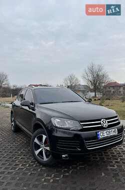 Внедорожник / Кроссовер Volkswagen Touareg 2011 в Коломые