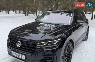Внедорожник / Кроссовер Volkswagen Touareg 2019 в Тернополе