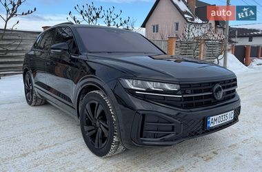 Внедорожник / Кроссовер Volkswagen Touareg 2023 в Киеве