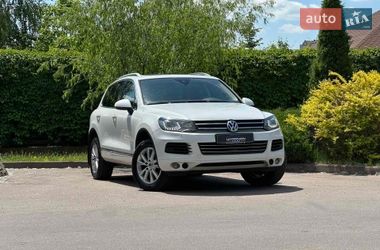 Внедорожник / Кроссовер Volkswagen Touareg 2013 в Кривом Роге