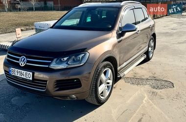 Внедорожник / Кроссовер Volkswagen Touareg 2011 в Первомайске