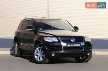 Внедорожник / Кроссовер Volkswagen Touareg 2008 в Киеве