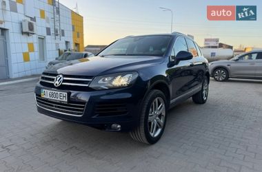 Позашляховик / Кросовер Volkswagen Touareg 2013 в Києві