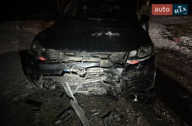 Позашляховик / Кросовер Volkswagen Touareg 2012 в Дніпрі