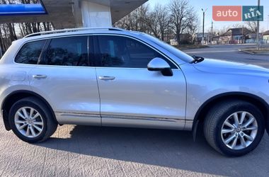 Внедорожник / Кроссовер Volkswagen Touareg 2010 в Ладыжине
