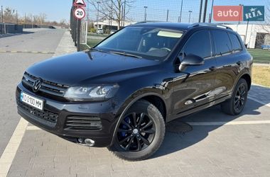 Позашляховик / Кросовер Volkswagen Touareg 2010 в Мукачевому