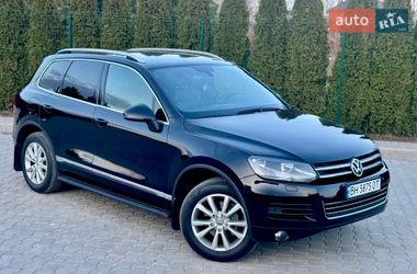 Внедорожник / Кроссовер Volkswagen Touareg 2012 в Одессе