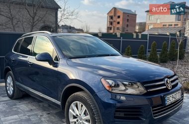 Позашляховик / Кросовер Volkswagen Touareg 2012 в Тернополі