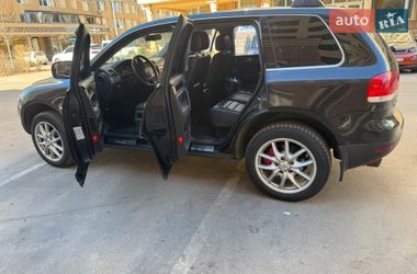 Внедорожник / Кроссовер Volkswagen Touareg 2003 в Киеве