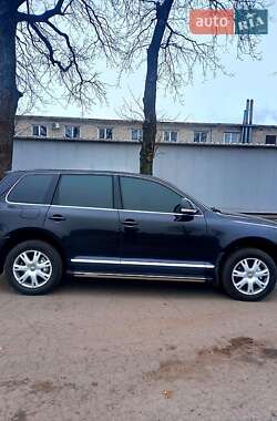 Внедорожник / Кроссовер Volkswagen Touareg 2007 в Кременчуге