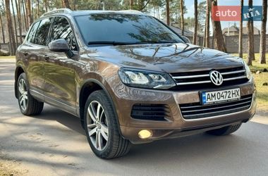 Позашляховик / Кросовер Volkswagen Touareg 2012 в Житомирі