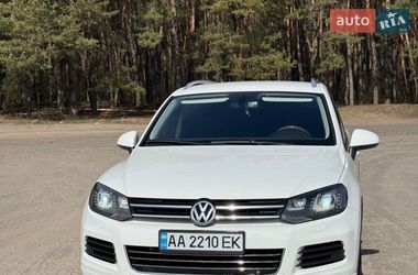 Внедорожник / Кроссовер Volkswagen Touareg 2012 в Ахтырке