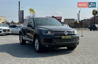 Позашляховик / Кросовер Volkswagen Touareg 2011 в Івано-Франківську