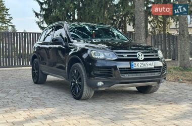 Позашляховик / Кросовер Volkswagen Touareg 2013 в Івано-Франківську
