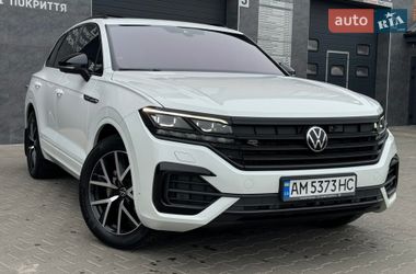 Позашляховик / Кросовер Volkswagen Touareg 2022 в Києві