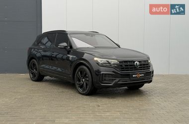 Внедорожник / Кроссовер Volkswagen Touareg 2019 в Мукачево