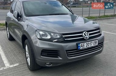 Позашляховик / Кросовер Volkswagen Touareg 2013 в Дніпрі